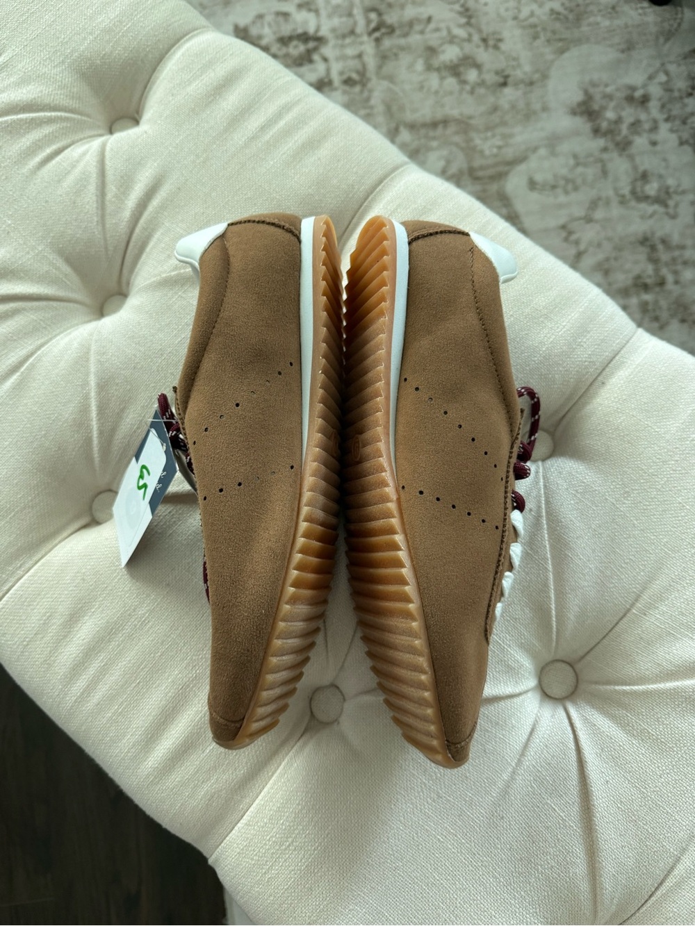 NEW Universal Thread Tan Suede Lace-Up Sneakers Size 9 - Picture 5 of 5